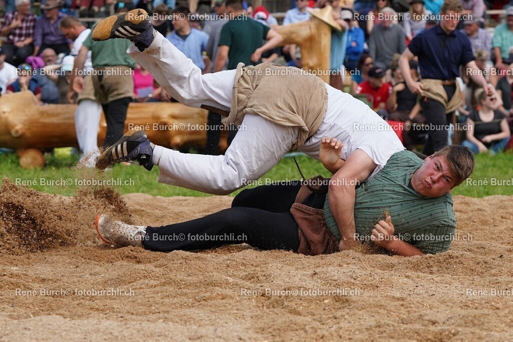 36 | René Burch leidenschaftlicher Fotograf aus Kerns in Obwalden.  Hier finden sie Sport, Landschaft und Natur Fotografie.
 - Realisiert mit Pictrs.com