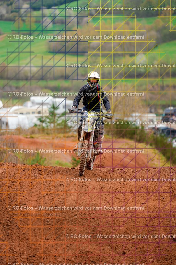 4 Lauf Mernes-1611 | Sportfotografie von RO-Fotos: Motorsport, Motocross, Enduro, Laufveranstaltungen und Triathlon. Professionelle Fotos von Sportlern und Events. - Realisiert mit Pictrs.com