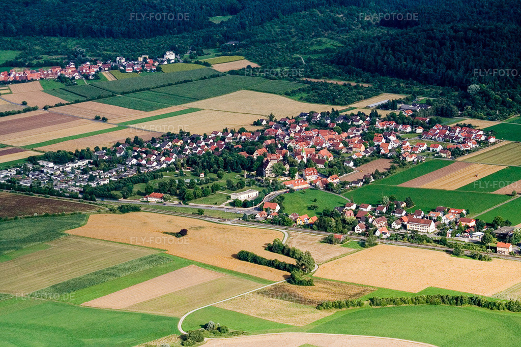 Luftbild: Kilchberg bei Tübingen im Ortsteil Kilchberg in Tübingen im Bundesland Baden-Württemberg in Deutschland. Foto: IMG_12313.jpg vom 02.08.2008 durch Werner Riehm/FLY-FOTO.de