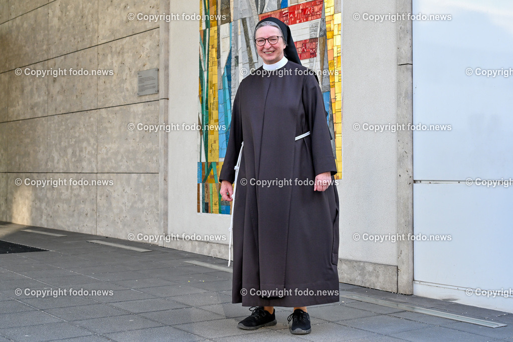 Schwester Barbara Lehner_ oberste Managerin des Ordensklinikum Elisabethinen Linz-Wien_ 04.03.2024-1 | 04.03.2024, Ordensklinikum Elisabethinen Linz, AUT, Schwester Barbara Lehner, im Bild Schwester Barbara Lehner (oberste Managerin des Ordensklinikum Elisabethinen Linz-Wien)