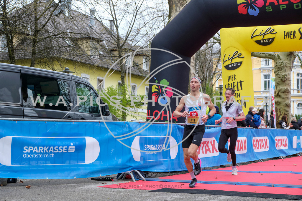 ..... | AUSTRIA, Wels, 30.03.25, ALOHA Wels Halbmarathon, Image Shows: , Foto: Wapics/RING M.