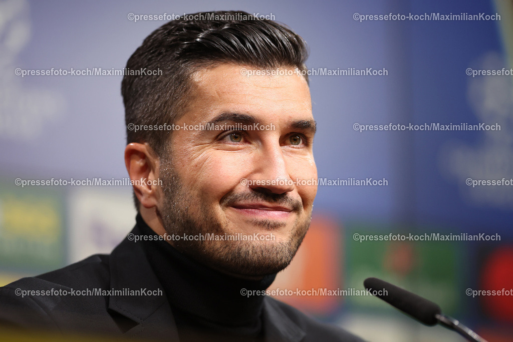 BVB01102401083 | 01.10.2024, Fußball, UEFA Champions League, Borussia Dortmund - Celtic Glasgow, 2. Spieltag, Signal Iduna Park, Saison 2024 2025: Trainer Nuri Sahin (Cheftrainer BVB) bei der Pressekonferenz nach dem Spiel PK