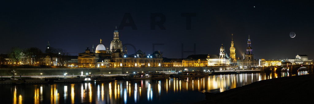 Ein Hans Fineart Original | Entdecke die Kunst von Hans Fineart - Fotografien für dein Zuhause. Verwandle deine Wände mit einzigartigen Kunstwerken und bringe die Schönheit der Welt in dein Leben. Bestelle jetzt und schaffe einen Ort der Inspiration und Eleganz.