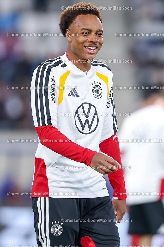 DFB14112503028 | 14.11.2025, Fußball, Länderspiel, WM-Qualifikation Europa, Deutschland - Luxemburg, Stade de Luxembourg (Croix de Gasperich, Luxemburg), 9. Spieltag, Saison 2025 2026: Forzan Assan Ouedraogo (GER #09)  lachend lacht FreudeRegulations prohibit any use of photographs as image sequences and or quasi-video.
