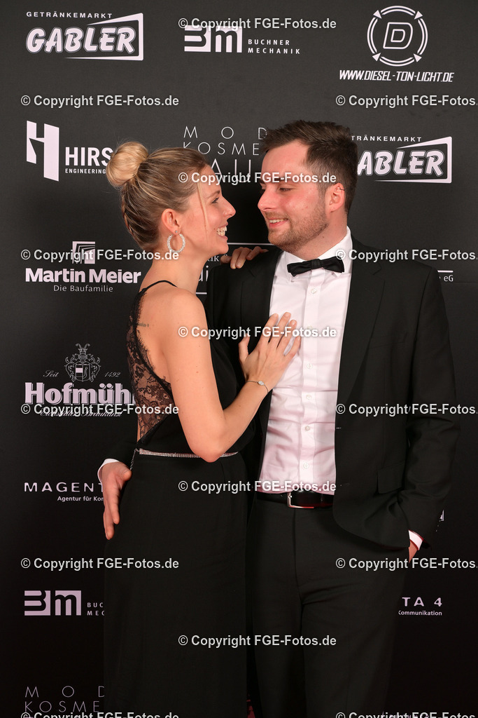 20240113-fge-fotos-0225 | Eröffnungsball der FGE am 13.01.2024 im Alten Stadttheater in Eichstätt. - Realisiert mit Pictrs.com