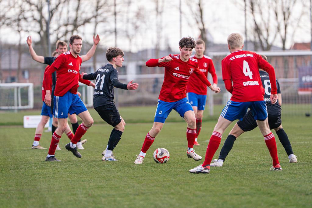 Fußball I Herren I Saison 2025-2026 I Landesliga Weser-Ems I 22. Spieltag I TV Dinklage - FC Schüttorf 09 I 15158 | jns.sportfotos - Realisiert mit Pictrs.com