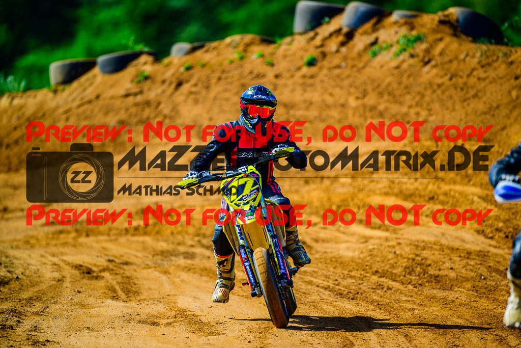 MaZZes_FotoMatrix_240511_6007705_1254 | S4