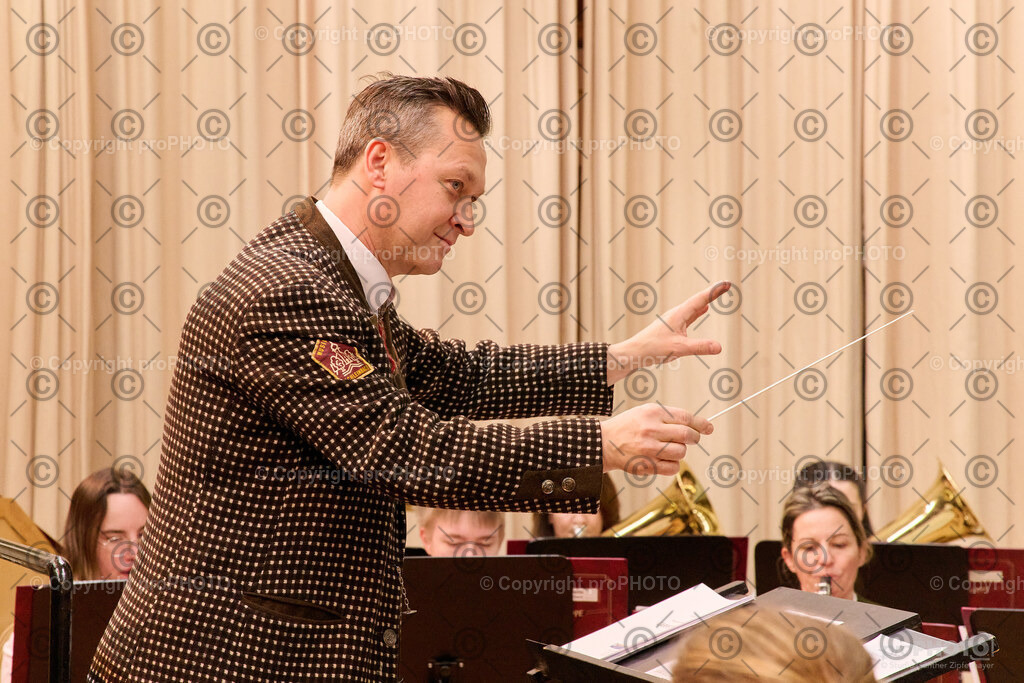 144_202601_MVS-Neujahrskonzert_NZ9_6093 | proPHOTO - Realisiert mit Pictrs.com