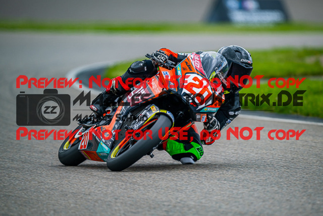 MaZZes_Fotomatrix_20230513_6007705_7062 | SSP300