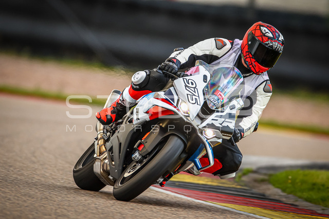 0975-250606_SR-021_975 | Deine Full-Service-Agentur für ✔️Videoproduktionen und ✔️Motorsportfotografie Jetzt Angebot anfragen!
