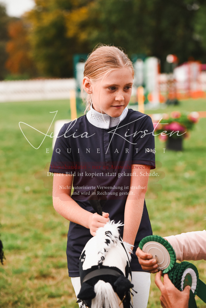 DSC_4598 | Pferde- und Turnierfotografie in Westsachsen. Pferdeportraits, Auftragszeichnungen und intuitive Kunst.