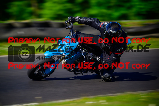 MaZZes_Fotomatrix_20250511_6007705_7004 | S1