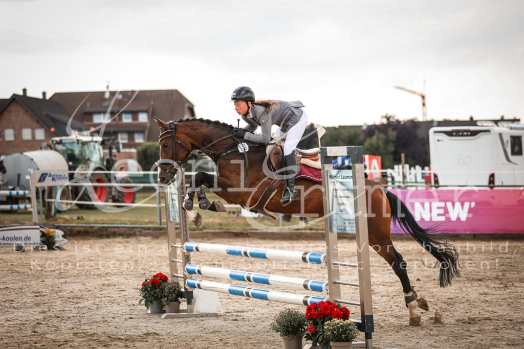 01.FrSpE00043 | Leoni Ertmer Photography - Realisiert mit Pictrs.com