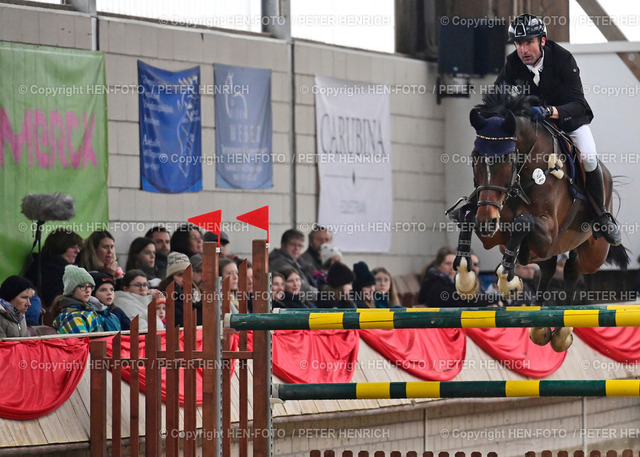 20230312-7127-reiten-zimmern-HENFOTO | 12.03.2023 Springreiten S*Springen Groß-Zimmern Klaus Dieter Türke jun. auf Cat Noir T von RSpG Waldenserhof Ober-Ramstadt (Foto: Peter Henrich) - Realisiert mit Pictrs.com