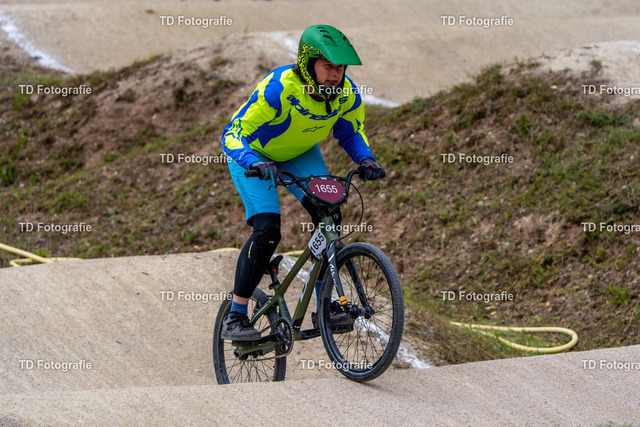 BayBMX2026-05805 | Fotogalerie von Thomas Dettweiler mit Eventbildern und lizenzfreien Fotos. Perfekt als Wandbild, für Büro, Website oder private Nutzung. - Realisiert mit Pictrs.com