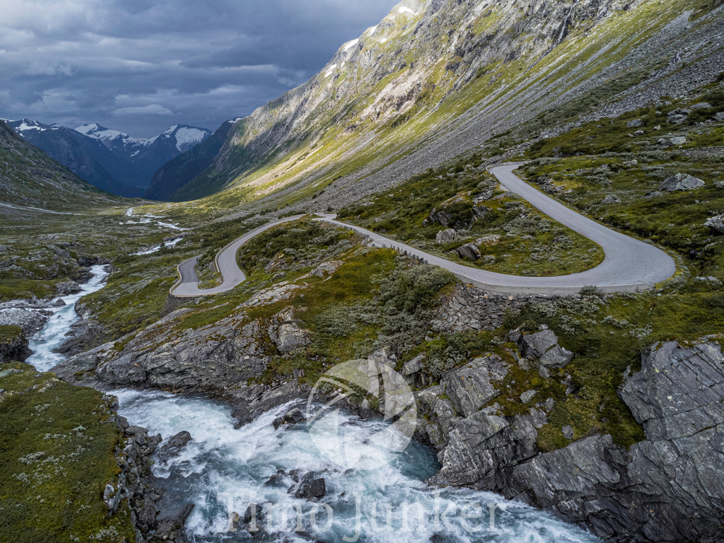 Shop_raods_und_curves--4 | junker-foto - Realisiert mit Pictrs.com