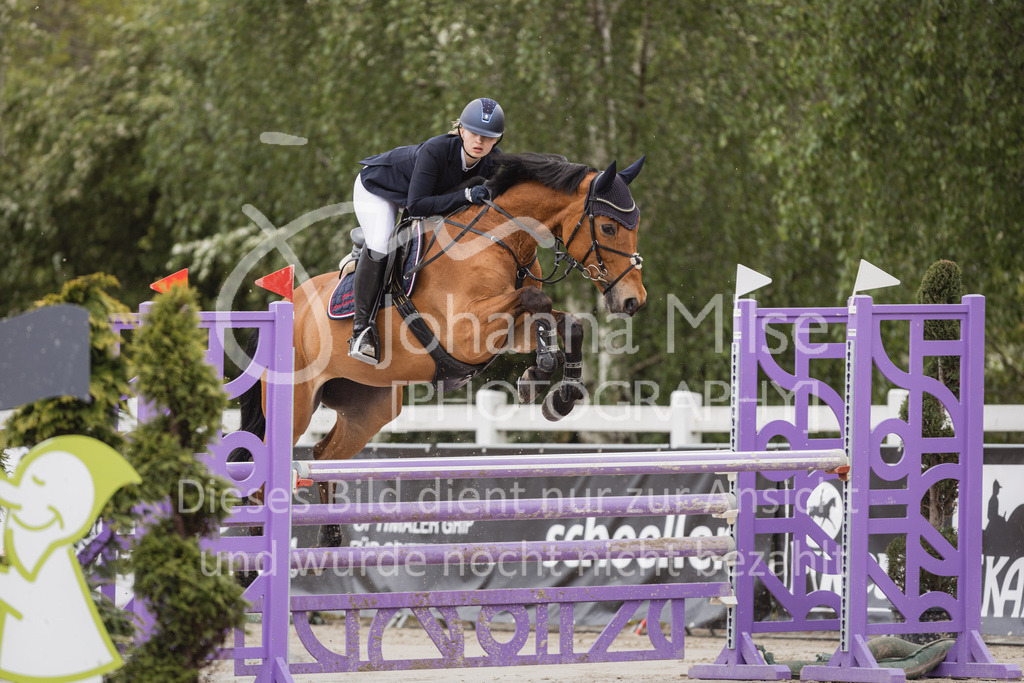 230520_MayDays_L-Spr-U25-409 | Deine schönsten Turniermomente als professionelle Fotos! Entdecke hochwertige Pferdesport-Fotografie im Online-Shop. Jetzt Fotos finden & bestellen!