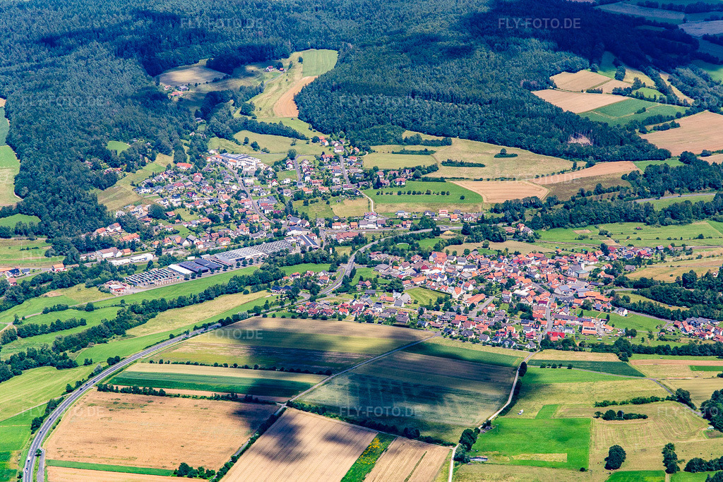 Luftbild: Ortsansicht von Süden im Ortsteil Schmalnau in Ebersburg im Bundesland Hessen in Deutschland. Foto: IMG_141984.jpg vom 07.07.2024 durch Werner Riehm/FLY-FOTO.de