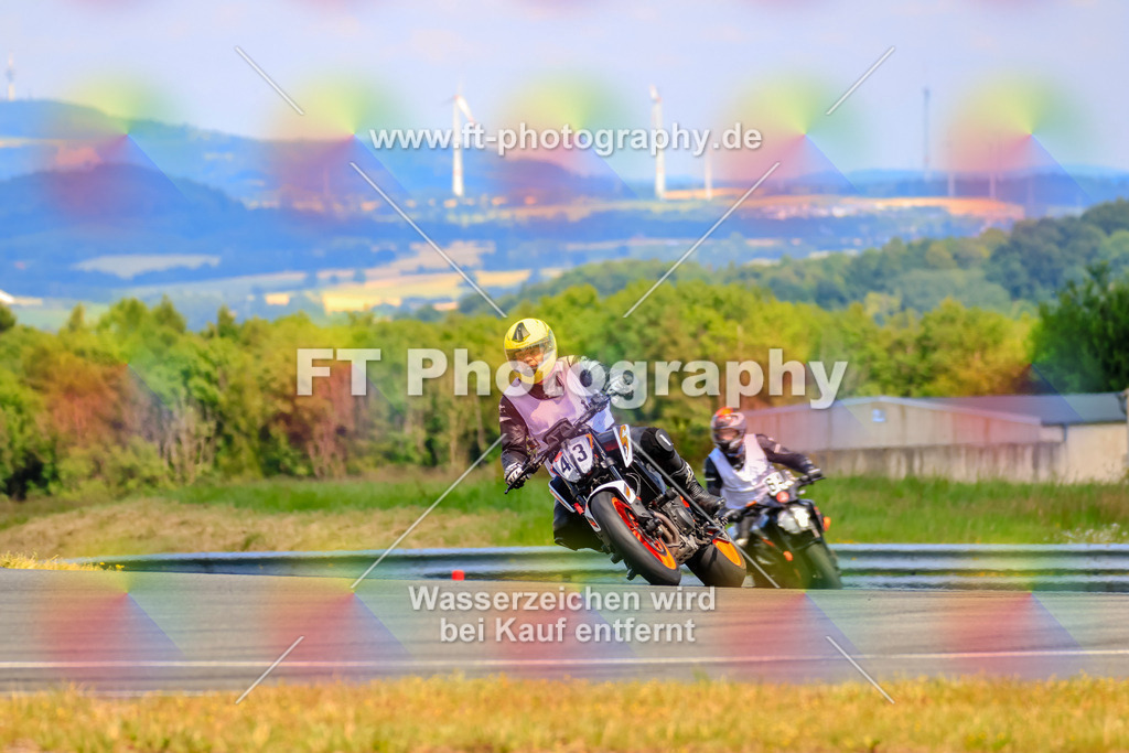 _TCM5328 | Hier findet Ihr Bilder von Touristenfahrten auf der Nürburgring Nordschleife oder von anderen Veranstaltungen die ich besucht habe. Viel Spass beim Durch Schauen 