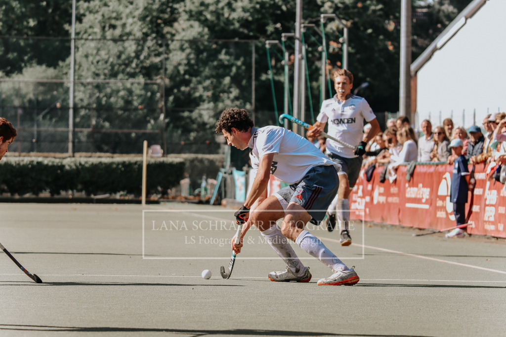Herren_Bundesliga_05_UHC-MSC_28.09.25_Hamburg (173 von 313) | lanaschraderfotografie - Realisiert mit Pictrs.com