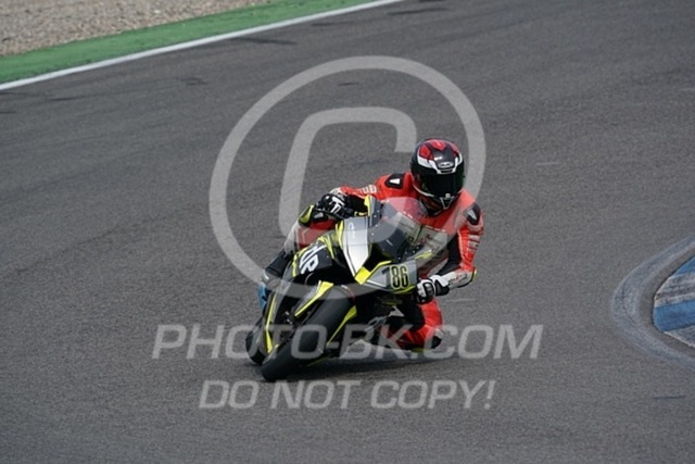 2022_05_10_PBK_34125 | Sportfotografie; SlowMotion; Video; Rennstrecke; Hafeneger; Speer; Racing; RSE; BMW; CBO; Trackday; Motorsportarena; Hockenheimring; Brno; Most; Barcelona; Valencia