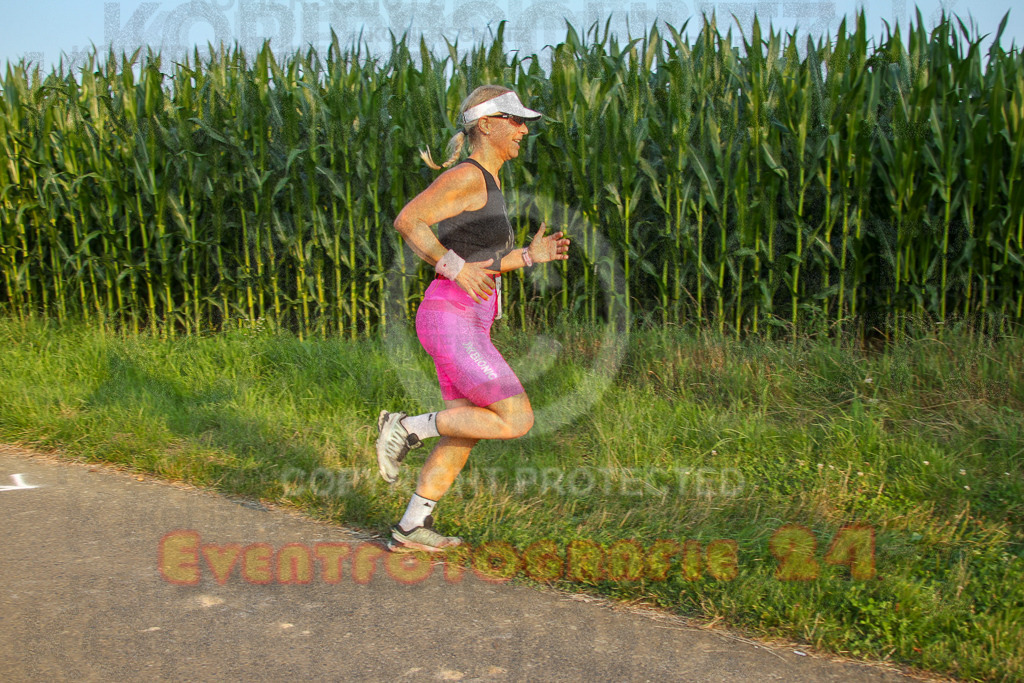 240802_1923_EV4_3657 | Sportfotografie im Rhein-Sieg Kreis, Köln, Bonn, NRW, Rheinland Pfalz, Hessen, etc. Unser Tätigkeitsfeld umfasst den Laufsport vom Volkslauf über den Marathon, Duathlon, Triathon bis zum Ultralauf wie Kölnpfad Ultra oder Schindertrail.