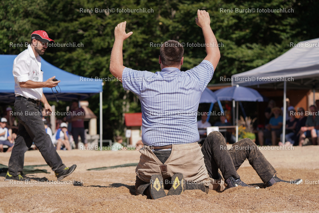 DSC09412 | René Burch leidenschaftlicher Fotograf aus Kerns in Obwalden.  Hier finden sie Sport, Landschaft und Natur Fotografie.
 - Realisiert mit Pictrs.com