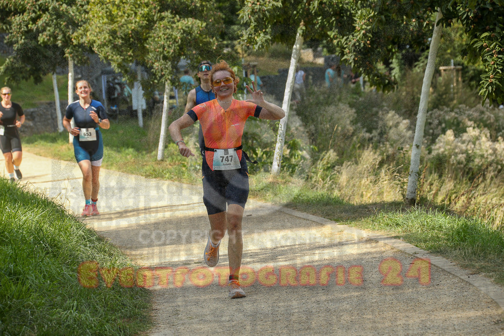 250824_1456_EX1_8095 | Sportfotografie im Rhein-Sieg Kreis, Köln, Bonn, NRW, Rheinland Pfalz, Hessen, etc. Unser Tätigkeitsfeld umfasst den Laufsport vom Volkslauf über den Marathon, Duathlon, Triathon bis zum Ultralauf wie Kölnpfad Ultra oder Schindertrail.