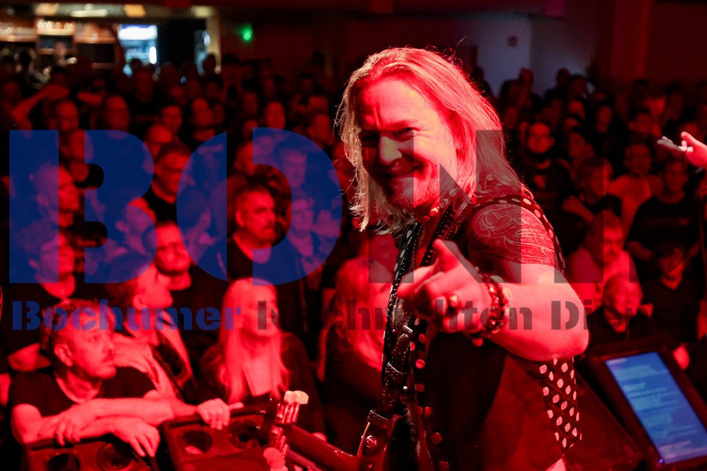 SES_DIODOR20250912-114 | bond - Realisiert mit Pictrs.com