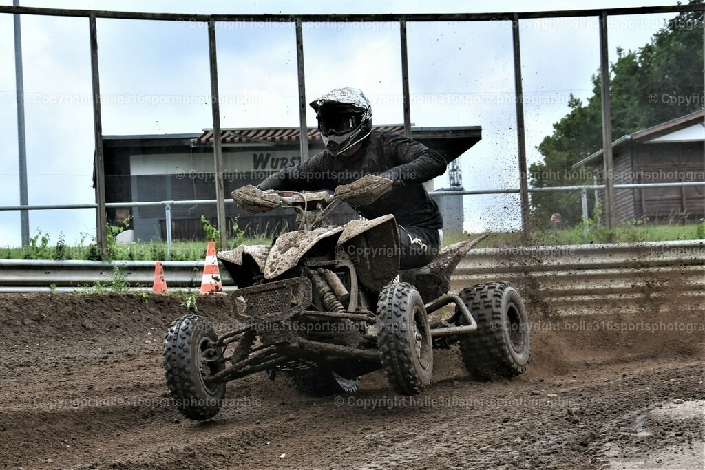 DSC_0487 (2) | Sportfotografie , Motorsport, Motoross, Reitsport, Mointainbike, Enduro,
Landschaft , Outdoor, Eventfotografie, Landschaft, Bilder online bestellen - Realisiert mit Pictrs.com