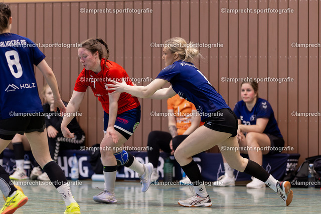 Handball I Damen I Saison 2025-2026 I Verbandsliga Süd I 15. Spieltag I HSG Kalkberg 06 - HSG Holsteinische Schweiz 102 | v.l. Sabrina Wagner (7, HSG Holsteinische Schweiz), Lorna Meta Schlott (6, HSG Kalkberg 06) - Realisiert mit Pictrs.com