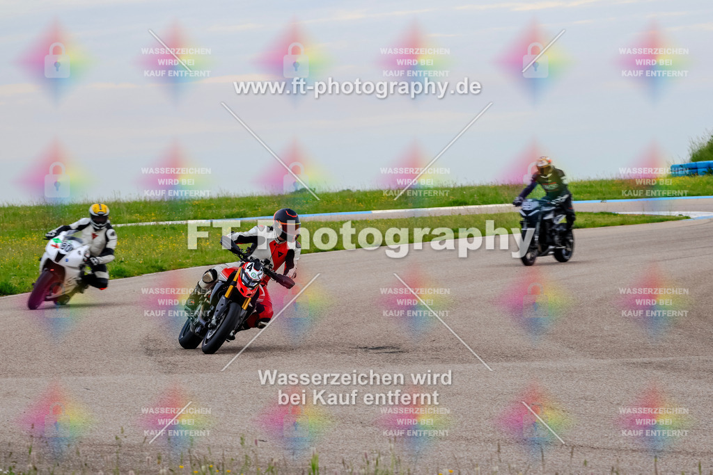 MotoTeam-1885 | Hier findet Ihr Bilder von Touristenfahrten auf der Nürburgring Nordschleife oder von anderen Veranstaltungen die ich besucht habe. Viel Spass beim Durch Schauen 