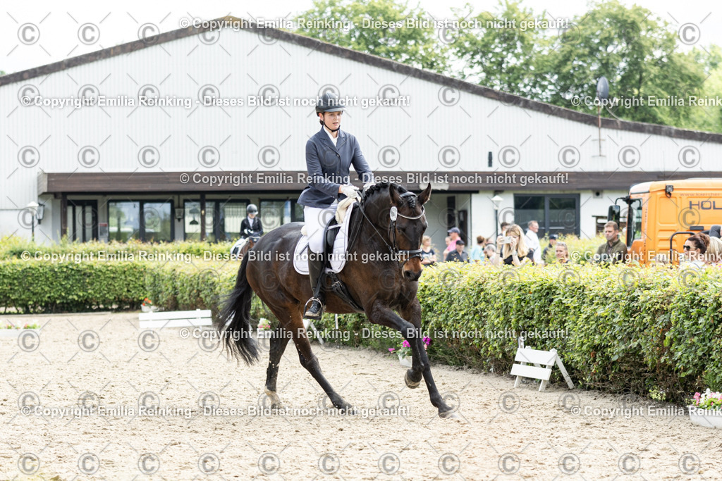 CL5A7551 | Emilia Reinking Fotografie - Realisiert mit Pictrs.com