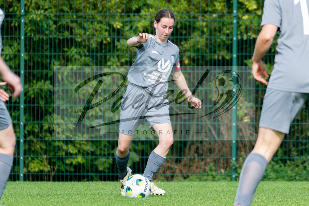 20260906_RULSVK_0343 | Fußball, Frauen:   beim Spiel der Kreisliga zwischen SG Rulle/Haste vs. SV Kettenkamp am 06.09.2026 im Stavermann-Sportpark in Rulle/Wallenhorst, Deutschland.(Foto von Nico Paetzel) - Realisiert mit Pictrs.com