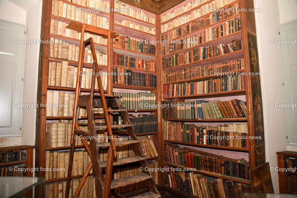 Stift Lambach_ Bibliothek_ 25.08.2022-32 | 25.08.2022, Lambach, AUT, Stift Lambach, Bibliothek, im Bild Bibliothek