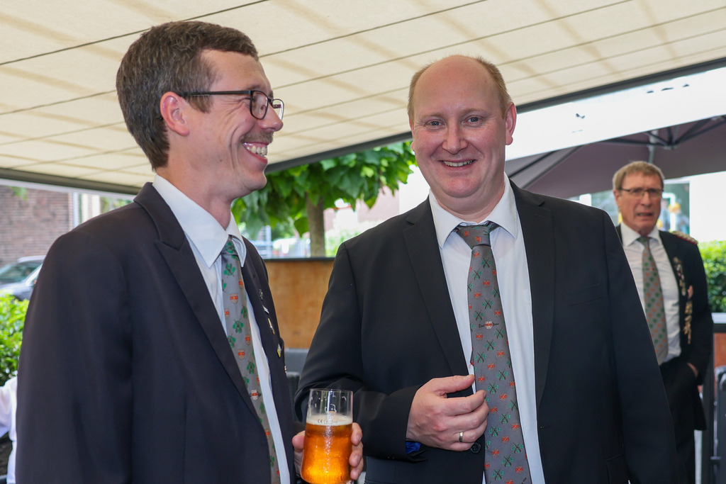 top-top.de-250628-005 | Foto, Video, Fotografie, Videografie, Fotobox, DJ, Discjockey, Musik, Musikbox, Veranstaltung, Photobooth, Amazon, Ebay, Buchtipp, Bestseller, Autor, Verlag, Buch, Wesel, Hamminkeln, NRW, Dinslaken, Rees, Drohne, Hochzeit, Party, Fotobox, Wesel, Fotograf