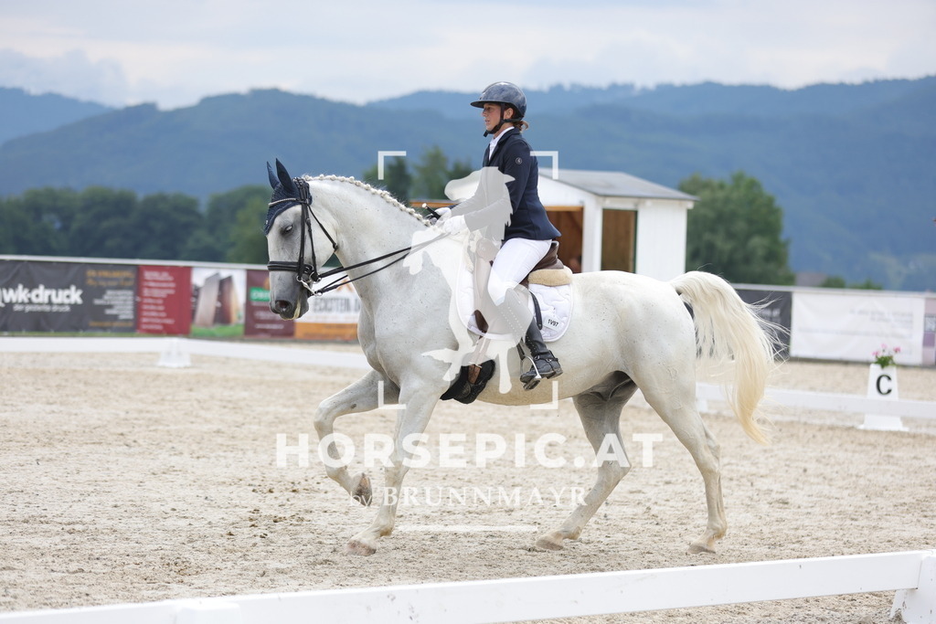 0P6A3688 | Willkommen bei Brunnmayr - Design & Fotografie – Ihrem Spezialisten für Reitturniere und Pferdeveranstaltungen in Oberösterreich, Salzburg und Bayern! Seit über 17 Jahren sind wir leidenschaftlich dabei.