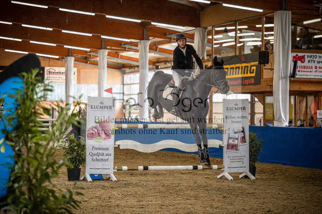 DOS_1460 | Entdecke hochwertige Reitturnierfotos von Foto Oger. Professionell, emotional und authentisch – jetzt Lieblingsmomente im Shop bestellen.Deutschlandweite Turnierfotografie. - Realisiert mit Pictrs.com