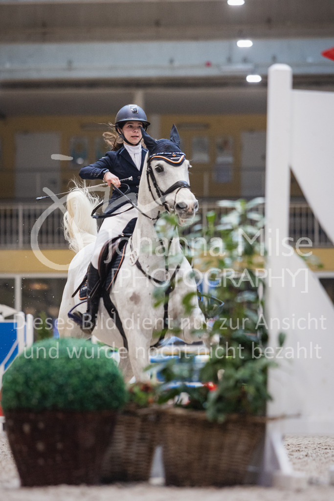 230212_Warstein_FinaleSmall-458 | Deine schönsten Turniermomente als professionelle Fotos! Entdecke hochwertige Pferdesport-Fotografie im Online-Shop. Jetzt Fotos finden & bestellen!