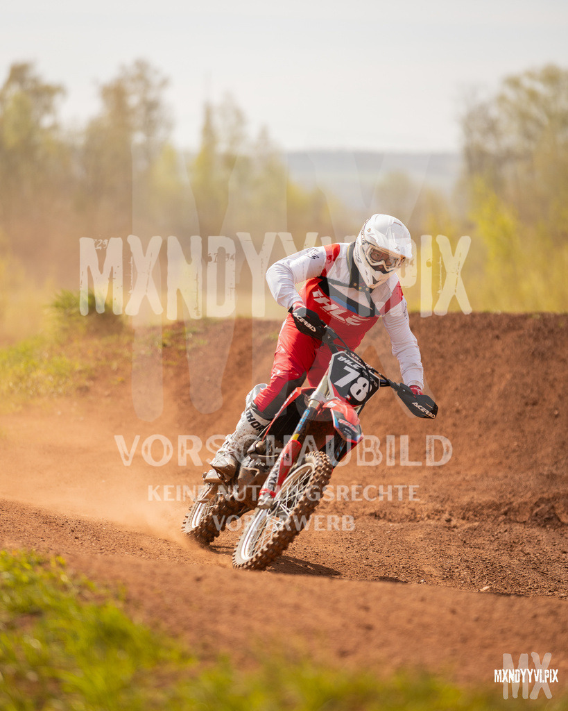 866A4037 | mxndyyvipix