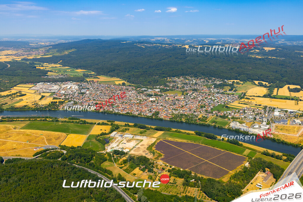 Das Luftbild zeigt :  Kleinostheim - Die Luftaufnahme wurde 2023 vom UL-Flugzeug aus erstellt ( keine Drohne ) - Hochauflösende Luftaufnahme - Für grossformatige Ausdrucke geeignet. Die Geschenkidee !Mit Lizenz und Bildrechte bestellbar