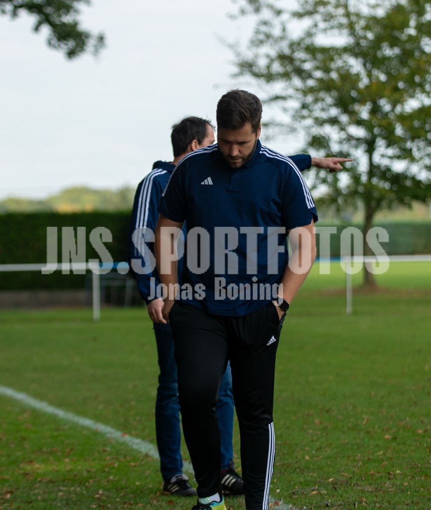 BWL_2487 | jns.sportfotos - Realisiert mit Pictrs.com