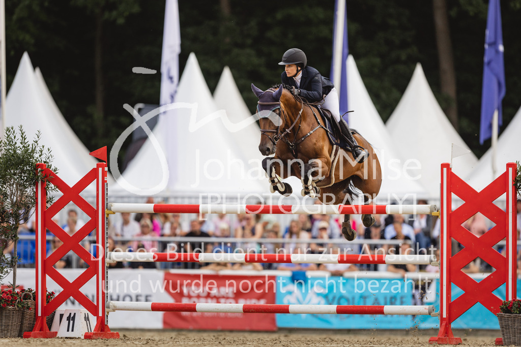 230903_HKM-BCH_Finale6j-155 | Deine schönsten Turniermomente als professionelle Fotos! Entdecke hochwertige Pferdesport-Fotografie im Online-Shop. Jetzt Fotos finden & bestellen!