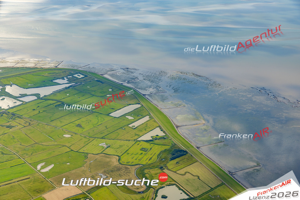 Archsum Sylt Bild- Das Luftbild wurde 2025 vom UL-Flugzeug heraus erstellt ( keine Drohne bzw. Drohnenaufnahme ) - Hochauflösende Luftaufnahme -Nicht vergleichbar mit Google Maps oder Satelittenbilder- Die Geschenkidee !Mit Lizenz und Bildrechte bestellbar - CC