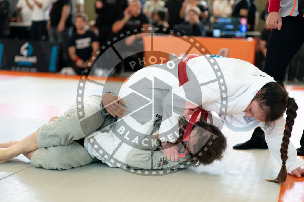 20240915PBB2723 | Athletes compete during the Grappling Industries’ grappling and Brazilian jiu-jitsu competition in Berlin, on September 15, 2024.