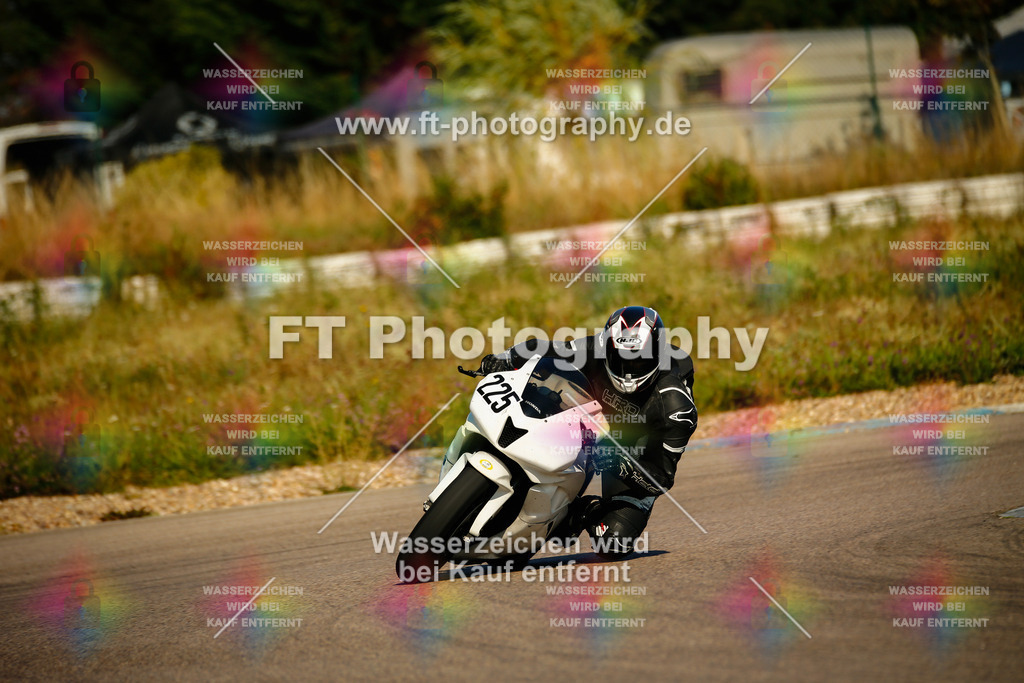 _MOT8361 | Hier findet Ihr Bilder von Touristenfahrten auf der Nürburgring Nordschleife oder von anderen Veranstaltungen die ich besucht habe. Viel Spass beim Durch Schauen 