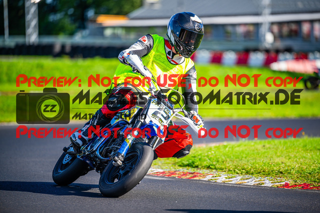 MaZZes_FotoMatrix_230920_1452 | Fotograf Mathias Schmid
Sportfotograf,
Eventfotograf,
Hochzeitsfotograf,
Portraitfotograf