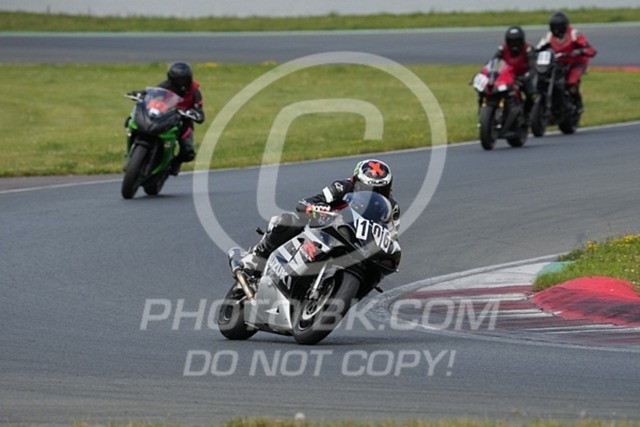 2024_07_08_PBK_51441 | Sportfotografie; SlowMotion; Video; Rennstrecke; Hafeneger; Speer; Racing; RSE; BMW; CBO; Trackday; Motorsportarena; Hockenheimring; Brno; Most; Barcelona; Valencia