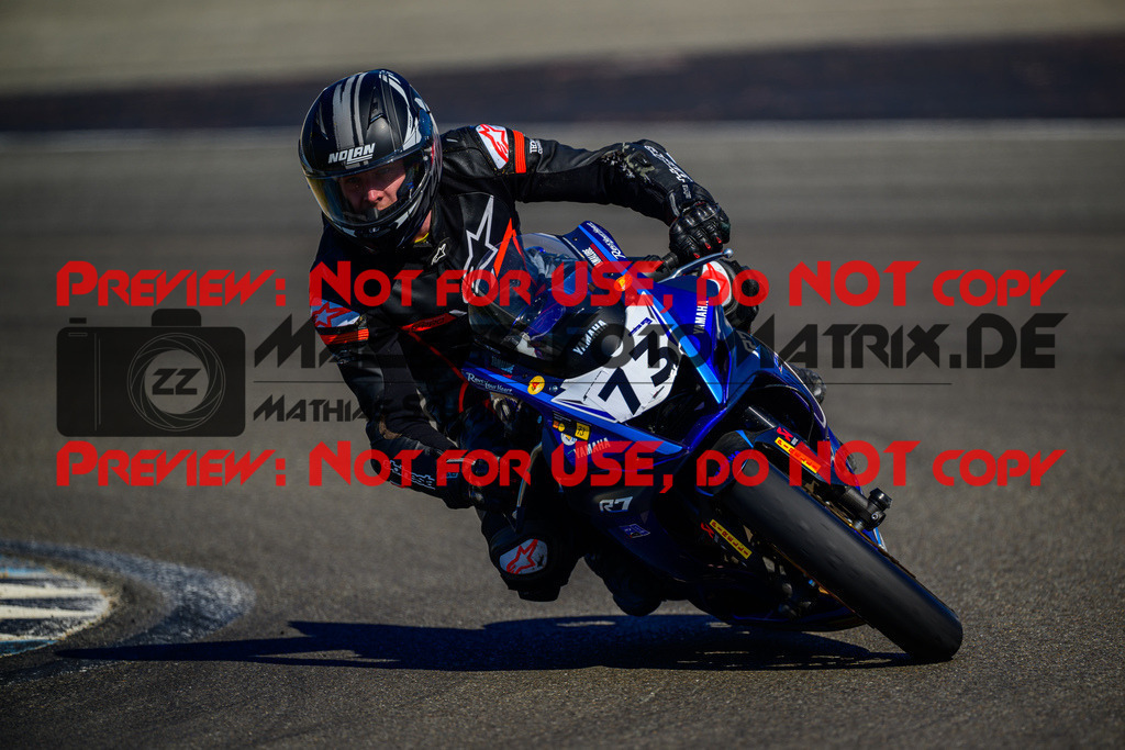 MaZZes_Fotomatrix_20250407_6007705_2-107 | GELB