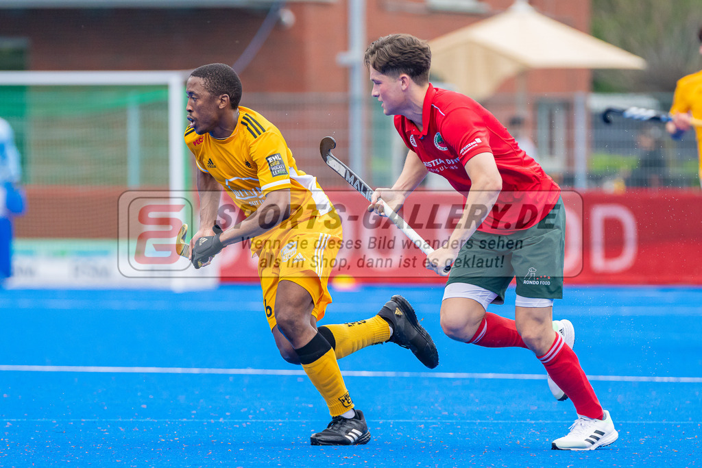 HK_20230507_108051 | 1. Bundesliaga Herren Creefelder HTC - Harvestehuder THC  am 7.5.2023 Crefelder HTC ( CHTC ), Krefeld  , Ntuli Nqobile Mansuet ( Harvestehuder THC #16 ) , Julius Hayner ( Crefelder HTC #6 )